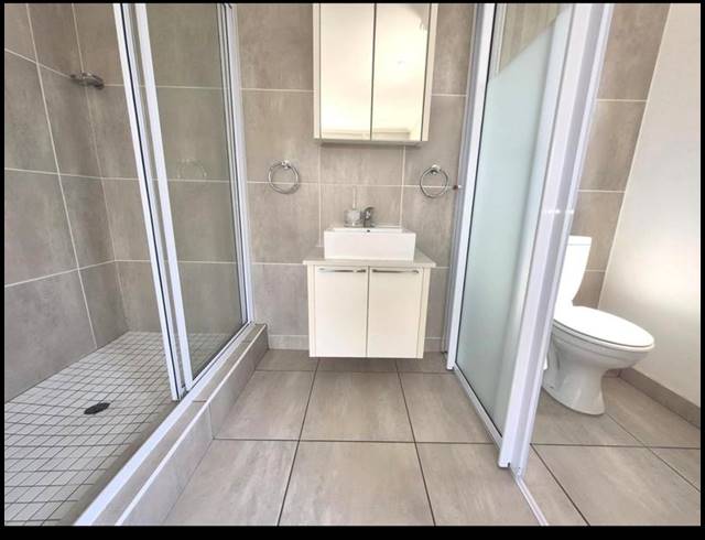 2 BEDROOM PROPERTY TO RENT IN BARBEQUE DOWNS